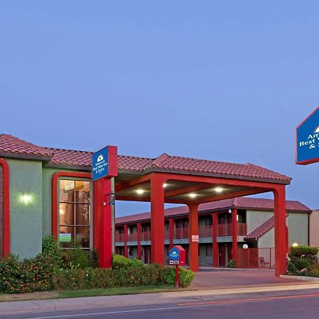 America'S Best Value Inn & Suites Bakersfield Central Εξωτερικό φωτογραφία