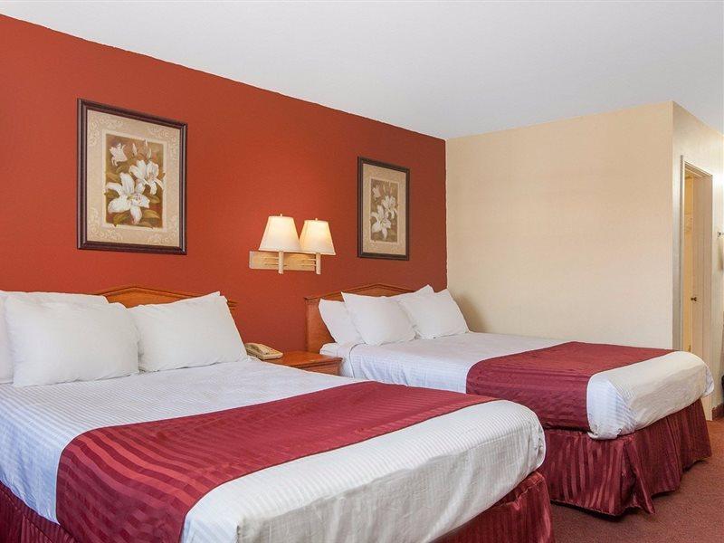 America'S Best Value Inn & Suites Bakersfield Central Εξωτερικό φωτογραφία