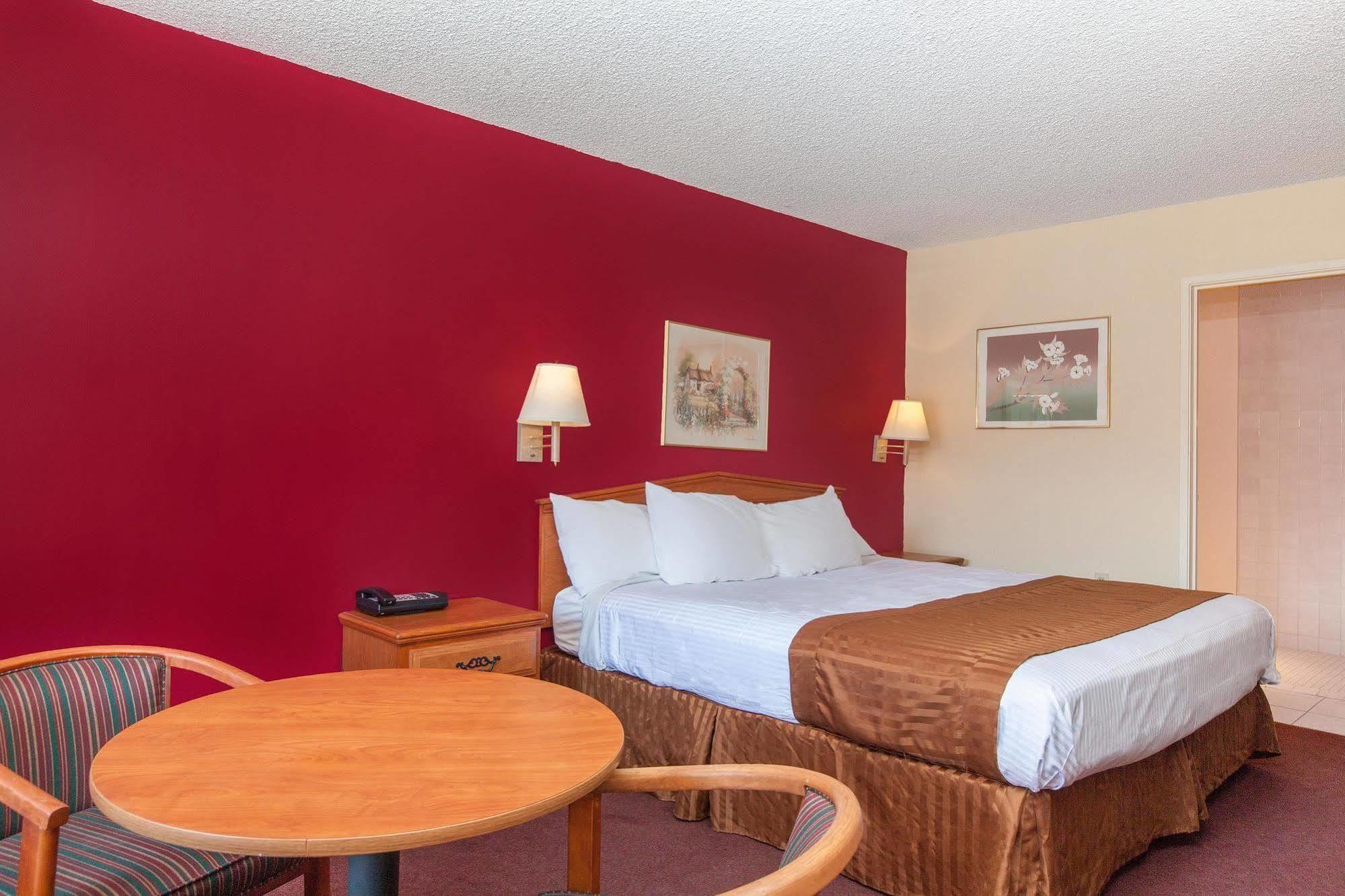 America'S Best Value Inn & Suites Bakersfield Central Εξωτερικό φωτογραφία